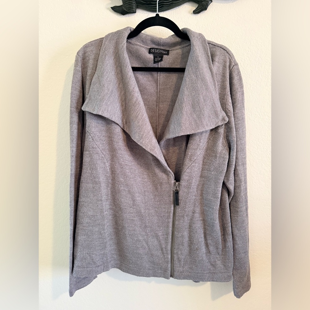 Design History Gray Women's Cardigan Sweater